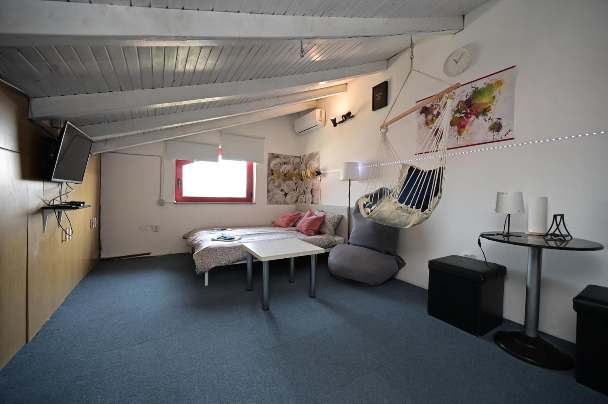 Ofoo Zagreb Apartment Стая снимка